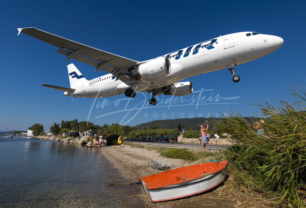 I11A0446 | Buy high-quality aviation and travel photography prints by professional photographer Timo Breidenstein. Authentic images, professionally printed, worldwide shipping. - Realisiert mit Pictrs.com
