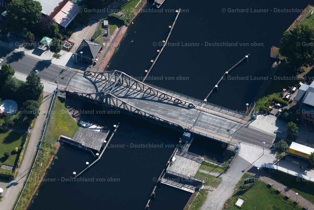 4037144 | Deichbrücke, Wilhelmshaven