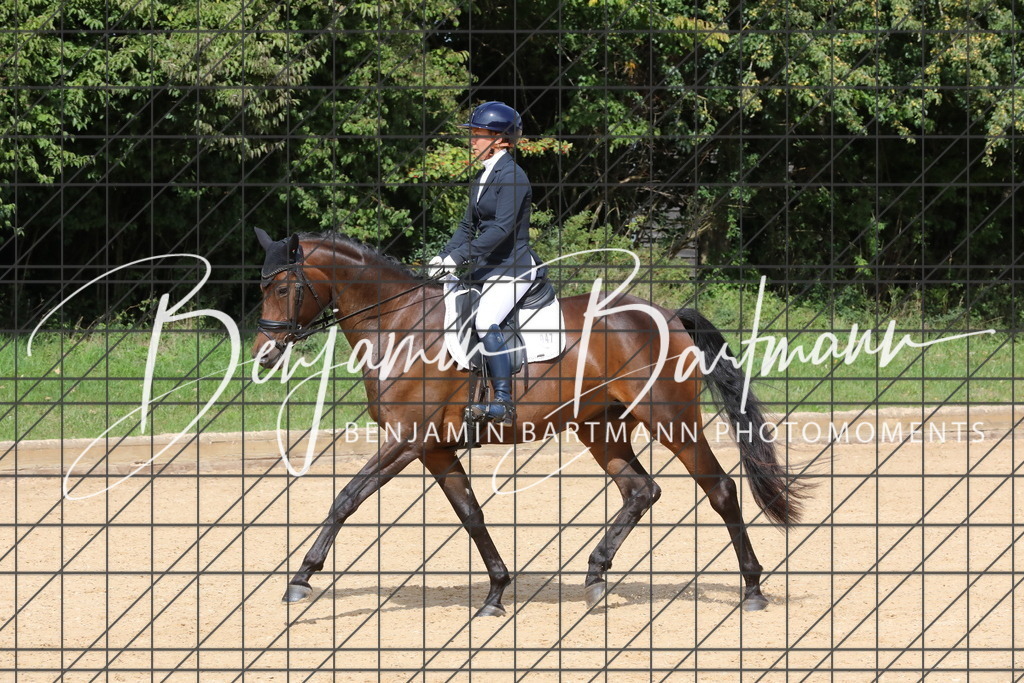 AZ2A2556 | Benjamin Bartmann Photomoments