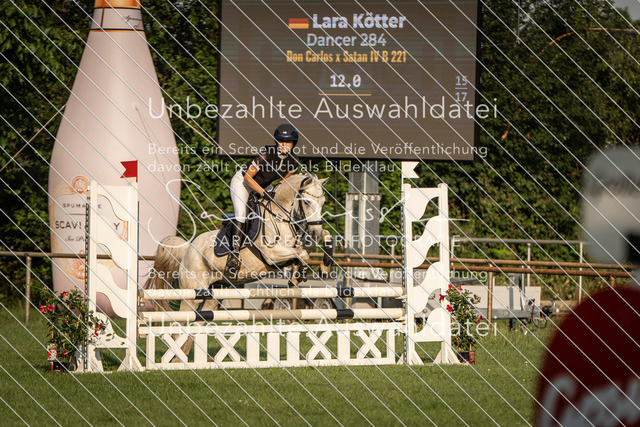 SD_Verl_04885 | saradresslerfotografie - Realisiert mit Pictrs.com