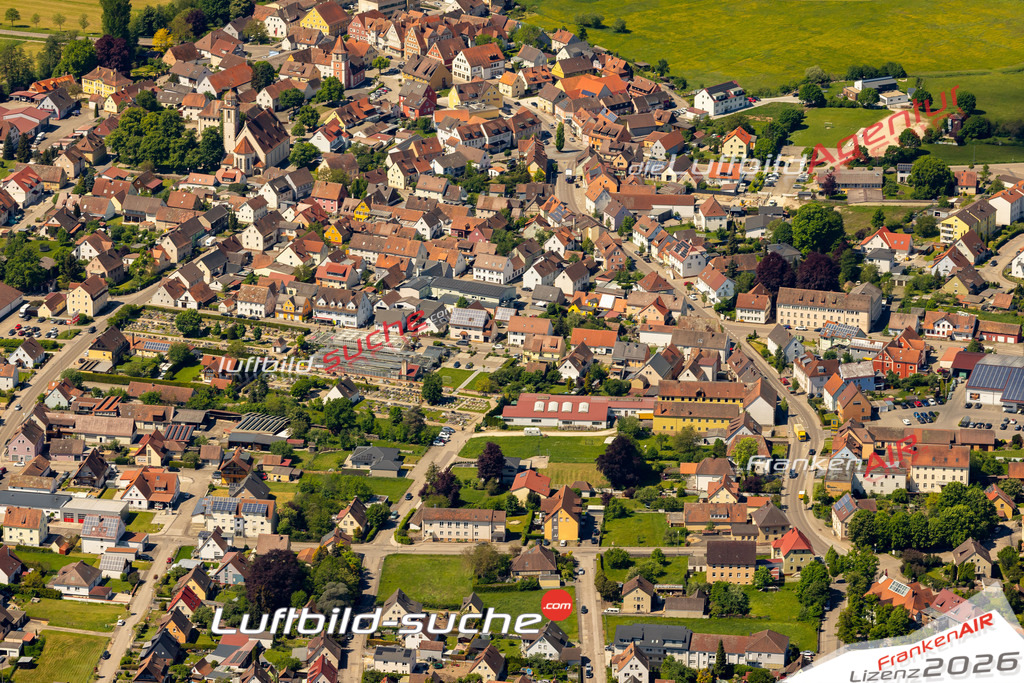 Das Luftbild zeigt :  Bechhofen - Die Luftaufnahme wurde 2024 vom UL-Flugzeug aus erstellt ( keine Drohne ) - Hochauflösende Luftaufnahme - Für grossformatige Ausdrucke geeignet. Die Geschenkidee !Mit Lizenz und Bildrechte bestellbar