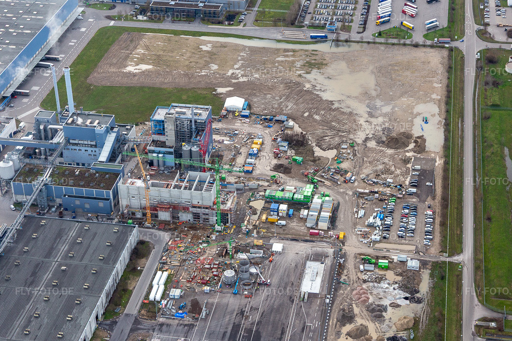 Luftbild: Neubau des Gas- Wasserstoff- Kraftwerks der Papierfabrik Palm GmbH & Co. KG im Ortsteil Industriegebiet Wörth-Oberwald. in Wörth am Rhein im Bundesland Rheinland-Pfalz in Deutschland. Foto: IMG_124236.jpg vom 04.02.2021 durch Werner Riehm/FLY-FOTO.de