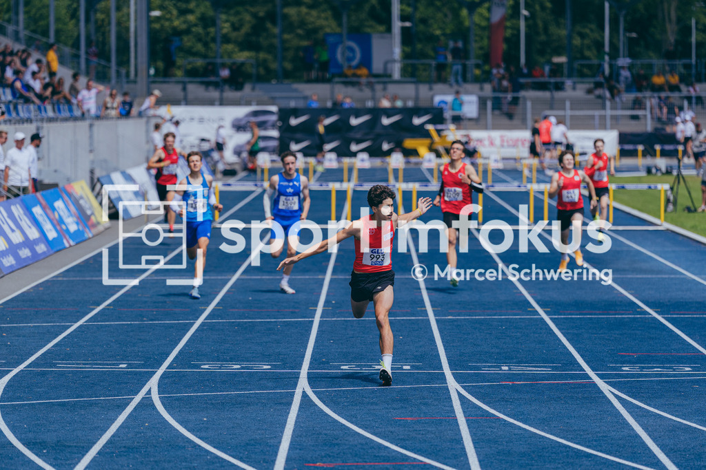 DM U23 U18 Bochum 2026 | Berkay Mikail Keserci (TSV Bayer 04 Leverkusen), Startnummer 993, 400 Meter Hürden, Deutsche Meisterschaften der U18 &amp; U23 2026, Lohrheidestadion Bochum-Wattenscheid, 04.07.2026 Foto: Marcel Schwering / sportimfokus - Realisiert mit Pictrs.com