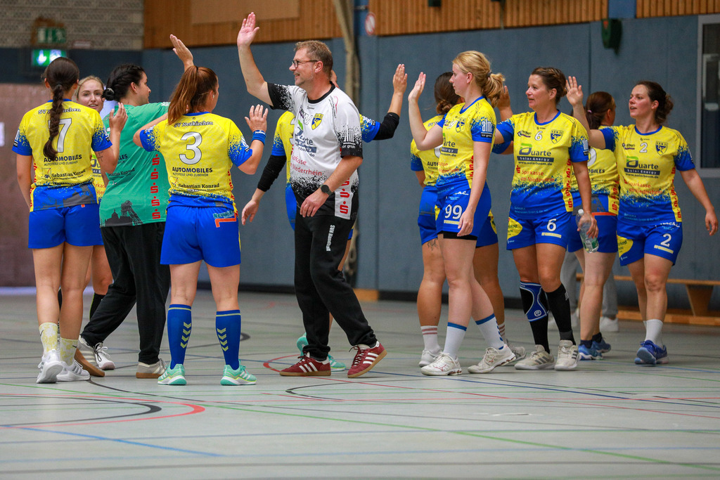 Lobberich-Neukirchen310825_050 | Bildergalerie von Sport-Ereignissen aber auch von weiteren spannenden Dingen - nicht nur vom Niederrhein. In Anlehnung an den bekannten Spruch von Hanns Dieter Hüsch heißt das Motto: "Niederrhein ist überall".  - Realisiert mit Pictrs.com