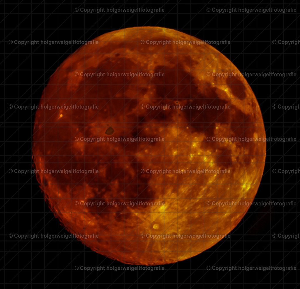 Blutmond | vom 14.05.2022 - Realisiert mit Pictrs.com