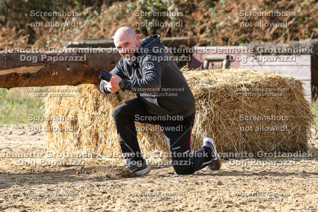 Dog Paparazzi - Strongdog 10-25-5625 | Dog Paparazzi Jeanette Grottendiek Fotografie & Videografie - Realisiert mit Pictrs.com