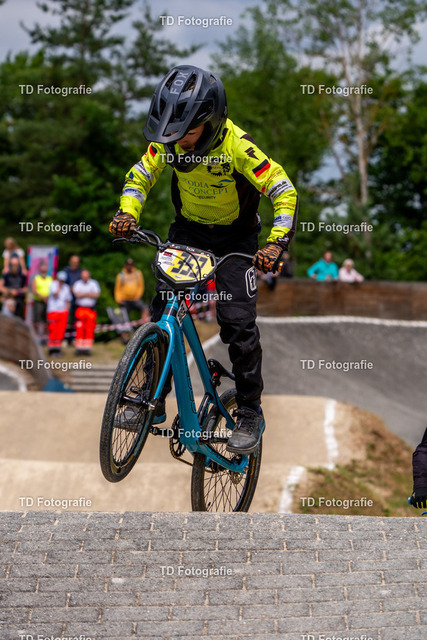 BayBMX2026-06586 | Fotogalerie von Thomas Dettweiler mit Eventbildern und lizenzfreien Fotos. Perfekt als Wandbild, für Büro, Website oder private Nutzung. - Realisiert mit Pictrs.com