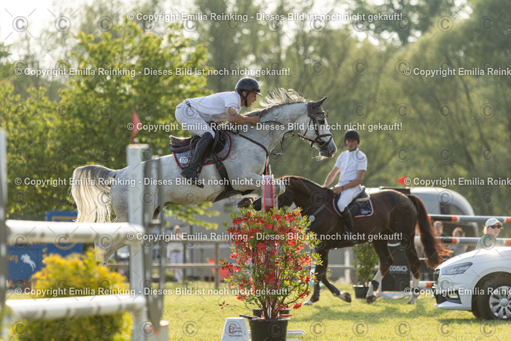 CL5A1198 | Emilia Reinking Fotografie - Realisiert mit Pictrs.com