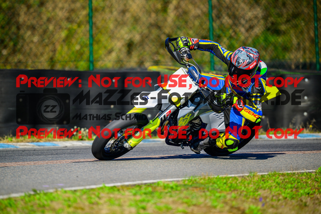 MaZZes_Fotomatrix_20250328_6007705_7684 | Fotograf Mathias Schmid
Sportfotograf,
Eventfotograf,
Hochzeitsfotograf,
Portraitfotograf