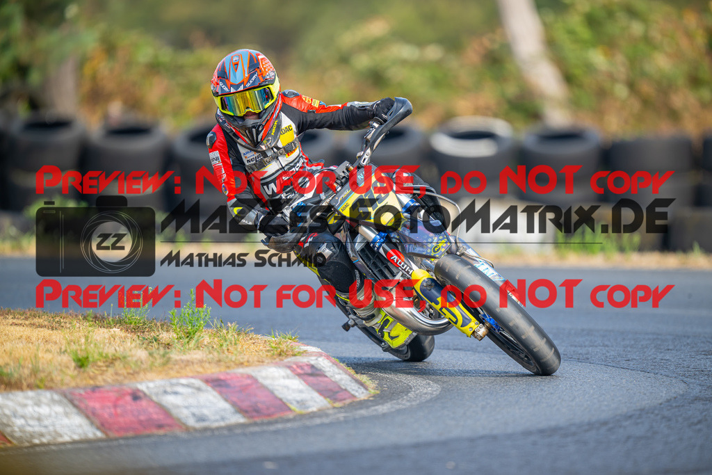 MaZZes-Fotomatrix-20260816-617025 | ROOKIES