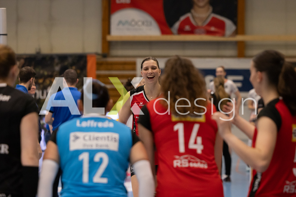 Volleyball I Frauen I Saison 2025-2026 I Volleyball NLA | Women I 1/4 Finals I VC Kanti Schaffhausen - BIWI Volleyball Franches-Montagnes I 21.02.2026 | 11 Kateřina Holásková (CZ) (VC Kanti Schaffhausen) – Mitte - Realisiert mit Pictrs.com