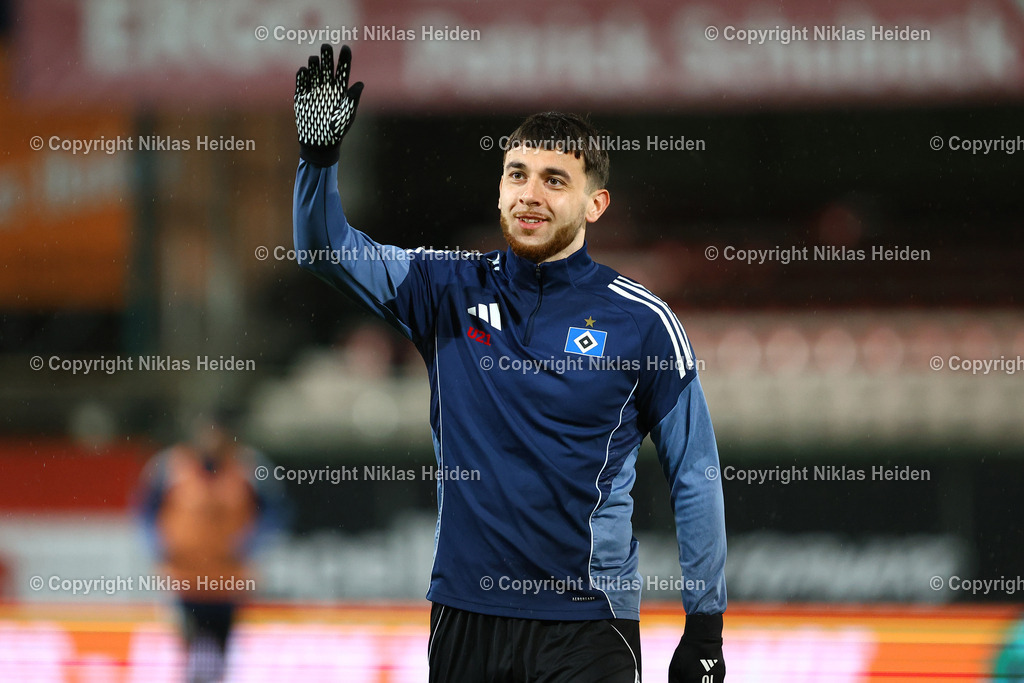 NH_VfBLübeck_HamburgerSVU21_RegionalligaNord_13032026 | #10 Bilal Yalcinkaya (Hamburger SV U21)Fußball I Herren I Regionalliga Nord I Saison 2025-2026 I 25. Spieltag I VfB Lübeck - Hamburger SV U21 I 13.03.2026 I Stadion an der Lohmühle