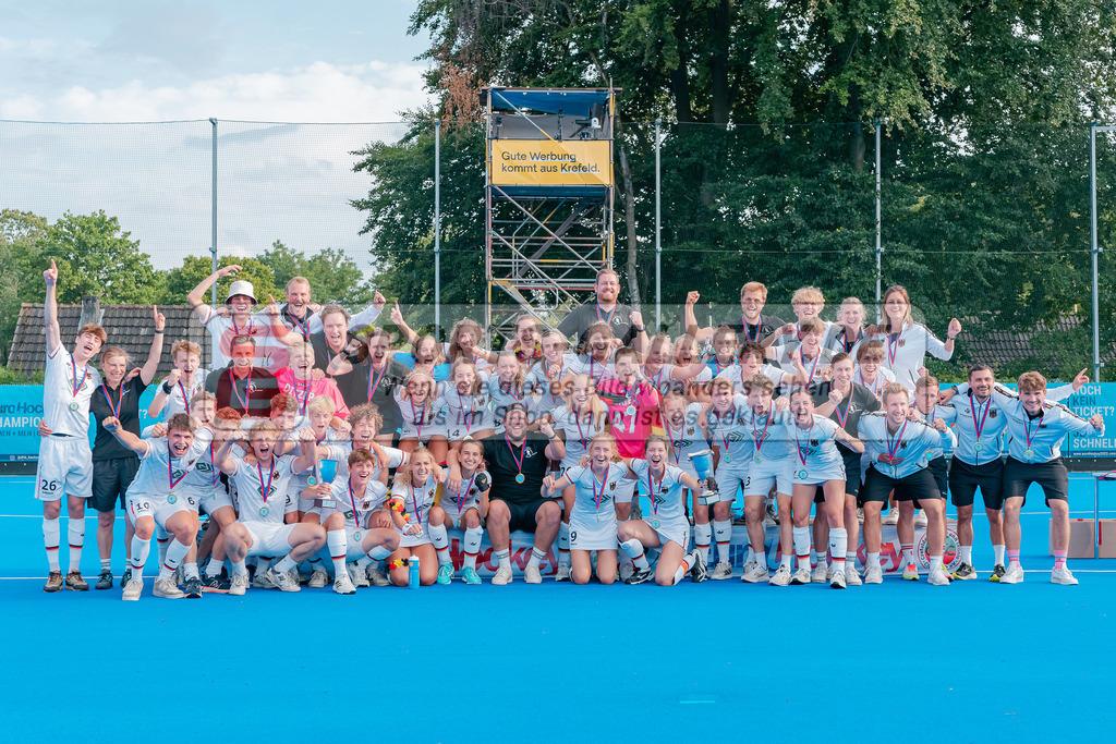 HK_20230716_902613 | Euro Hockey WU18 Siegerehrungen Championship Girls &amp; Boys am 16.7.2023 CHTC , Krefeld ,