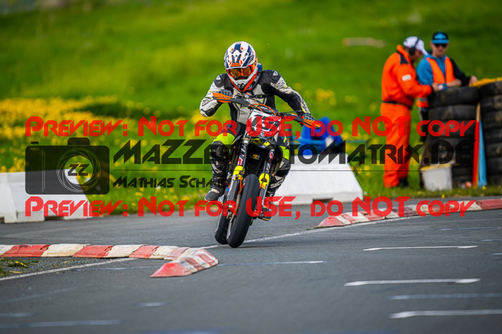 MaZZes_FotoMatrix_230506_7638 | S2