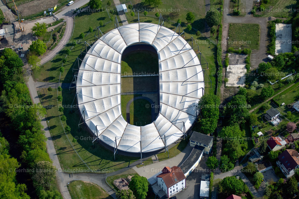 4025765 | ERFURT 06.05.2020 Rennbahn Radrennbahn Andreasried an der Riethstraße im Ortsteil Andreasvorstadt in Erfurt im Bundesland Thüringen, Deutschland. Weiterführende Informationen bei: TeamSpirit GmbH. // Velodrome Andreasried on the Riethstrasse in the district of Andreasvorstadt in Erfurt in the state of Thuringia, Germany. Further information at: TeamSpirit GmbH. Foto: Gerhard Launer