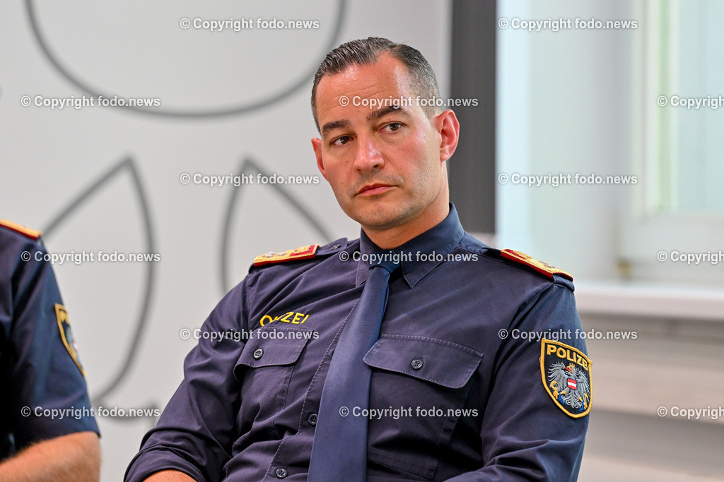 Polizei_ neuer Stadtpolizeikommandant Linz_ 27.06.2024-20 | 27.06.2024, Landespolizeidirektion Oberoesterreich, AUT, Vorstellung des neuen Stadtpolizeikommandanten von Linz, im Bild Michael Hubmann (Oberst, Stv. Stadtpolizeikommandant Linz, Leiter des Einsatzreferats)