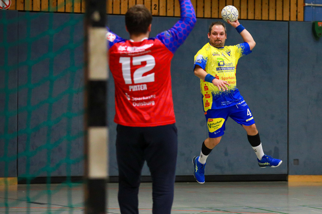 SVN_OscRheinhausen_021124_154 | Bildergalerie von Sport-Ereignissen aber auch von weiteren spannenden Dingen - nicht nur vom Niederrhein. In Anlehnung an den bekannten Spruch von Hanns Dieter Hüsch heißt das Motto: "Niederrhein ist überall".  - Realisiert mit Pictrs.com