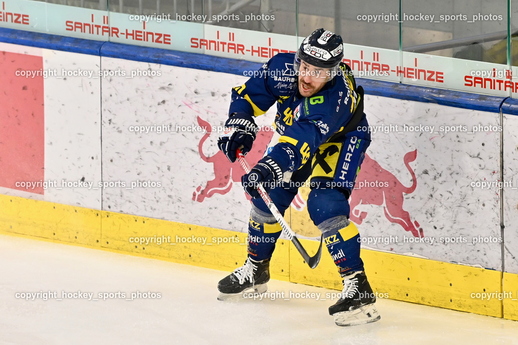 RED BULL HOCKEY JUNIORS vs. EK DIE ZELLER EISBÄREN | #40 Huard Nicklas EK DIE ZELLER EISBÄREN, RED BULL HOCKEY JUNIORS vs. EK DIE ZELLER EISBÄREN, RED BULL HOCKEY JUNIORS vs. EK DIE ZELLER EISBÄREN am 14.01.2025 in Salzburg (Eisarena Salzburg), Austria, (Photo by Bernd Stefan)