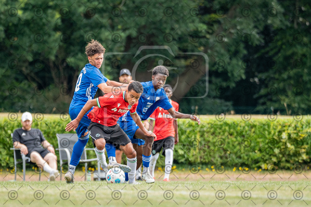 _DSC8108 | Professionelle Fußball- und Sportfotografie. Spielbilder online ansehen und kaufen – Einzelbilder oder komplette Galerien in hoher Qualität. - Realisiert mit Pictrs.com