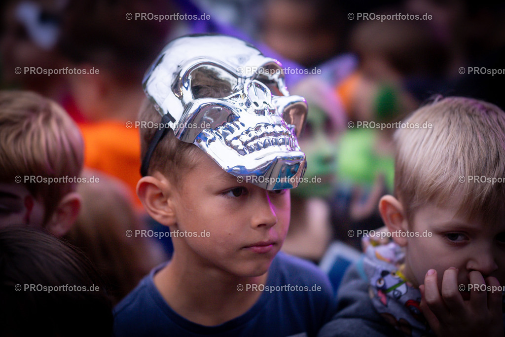 Halloween Run 2025 in Koeln, 31.10.2025 | Impressionen vom Halloween Run 2025 am 31.10.2025 in Koeln (Forstbotanischer Garten Rodenkirchen). Foto: Axel Kohring/Beautiful Sports