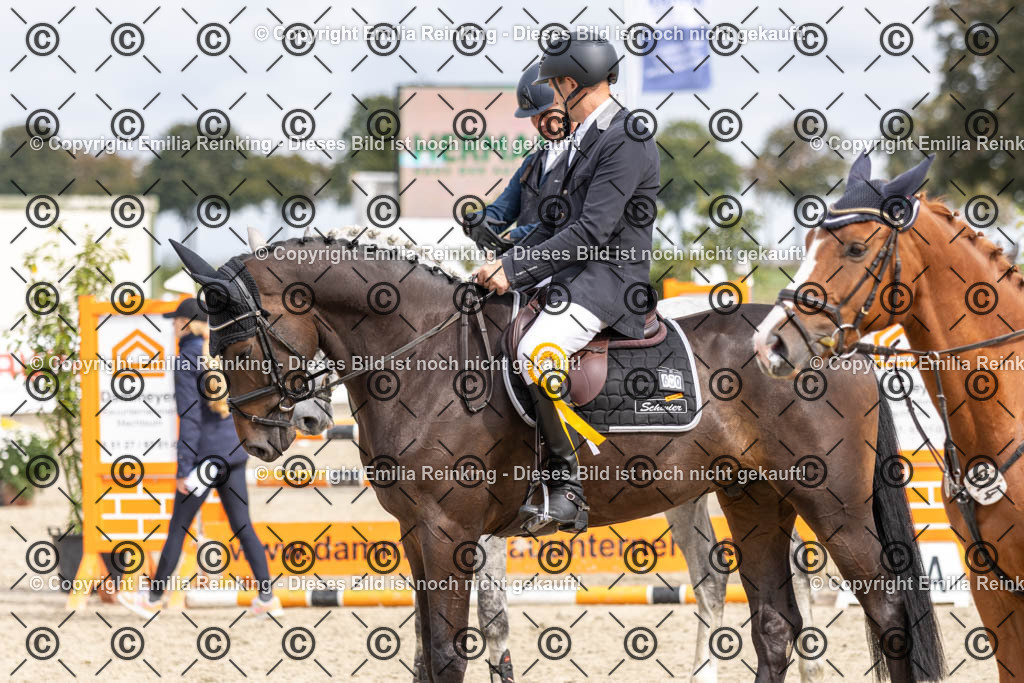 CL5A9497 | Emilia Reinking Fotografie - Realisiert mit Pictrs.com