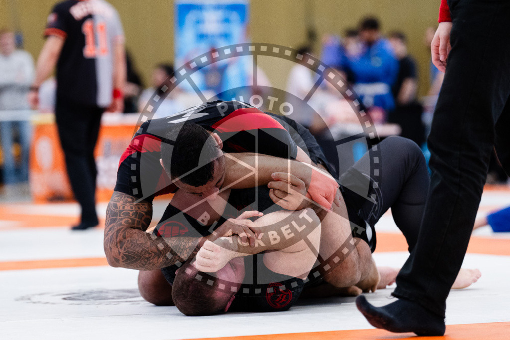 20251122PBB13212 | Athletes compete during the Grappling Industries Berlin Jiu-Jitsu and Grappling Championship, on November 22, 2025 in Berlin, Germany. © photoblackbelt