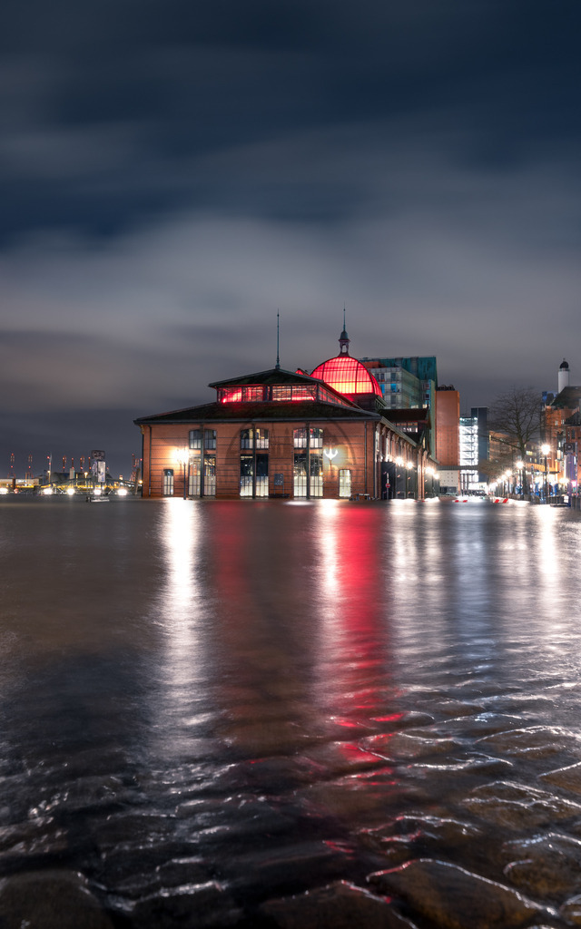Hamburg-by-stativkunst.de-026 | Exklusive Hamburg collagen, tolle Segelbilder und viele weitere tolle Motive auf Leinwand, Poster, Alu-Dibond, u.v.m. findet Ihr bei uns auf hamburgbild.de. Findet Euer Wandbild für Euer Zuhause, Büro oder die  Praxis…. - Realisiert mit Pictrs.com
