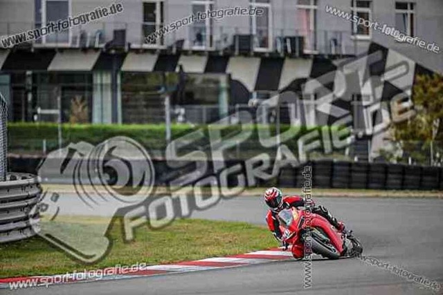 pubi3522 | Professionelle Fotos von Sportveranstaltungen, aber auch Hochzeiten und anderen Events. - Realisiert mit Pictrs.com