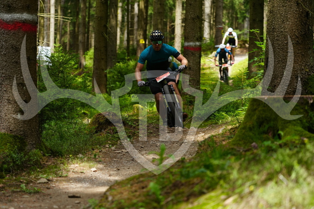 FC100312 | Fotogalerie der Treibjagd im Dunkelwald - Dein MTB Etappenrennen im Erzgebirge - Realisiert mit Pictrs.com