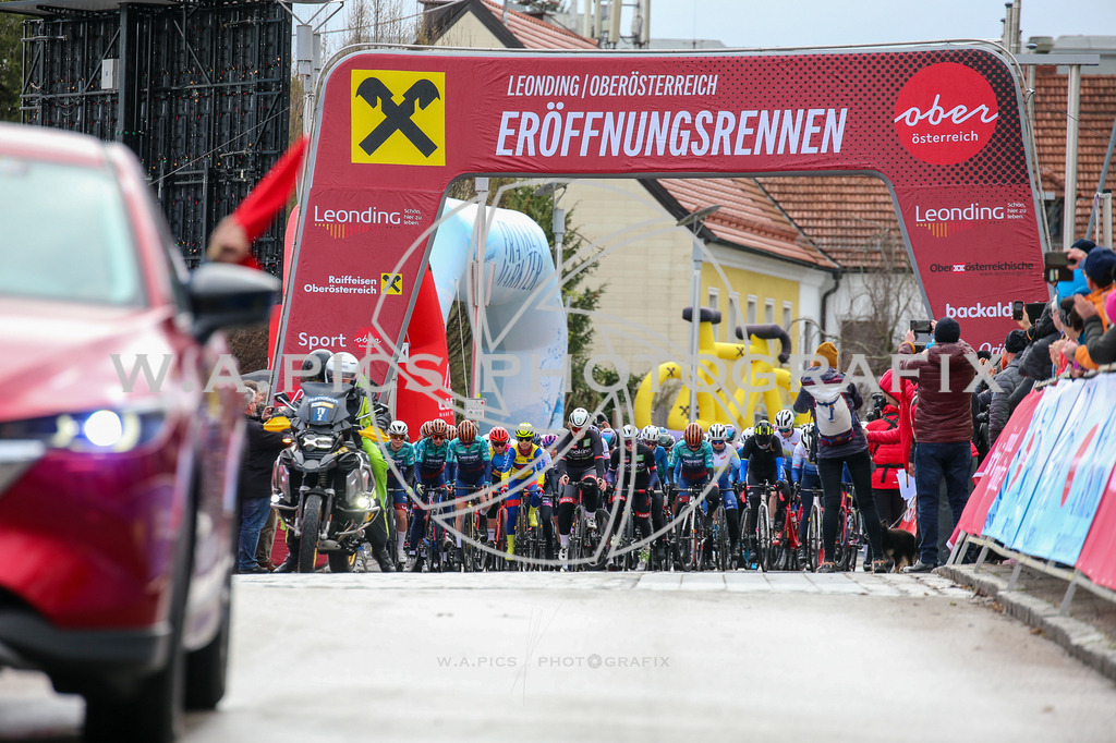 ..... | LEONDING,AUSTRIA,24.März.24 - 63.Radsaisoneröffnungsrennen Leonding Road Cycling League , Image shows: 
Photo: WAPICS / Andreas Willdoner