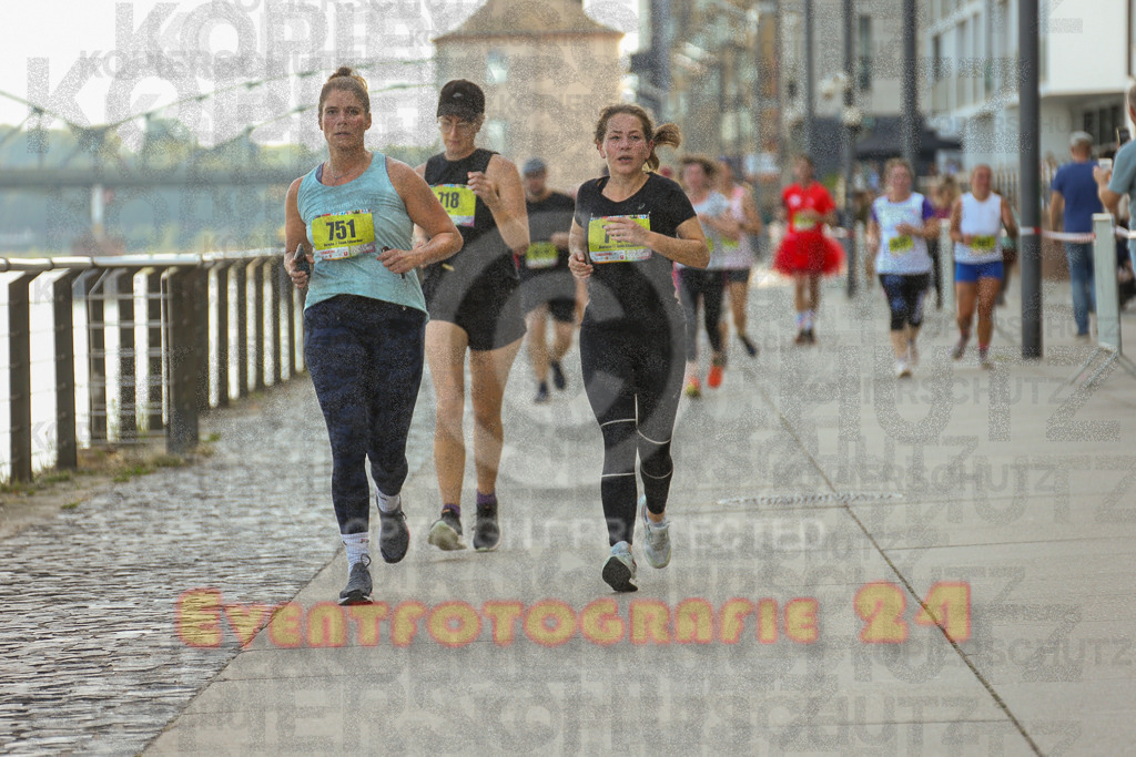 250920_1454_EX1_8173 | Sportfotografie im Rhein-Sieg Kreis, Köln, Bonn, NRW, Rheinland Pfalz, Hessen, etc. Unser Tätigkeitsfeld umfasst den Laufsport vom Volkslauf über den Marathon, Duathlon, Triathon bis zum Ultralauf wie Kölnpfad Ultra oder Schindertrail.