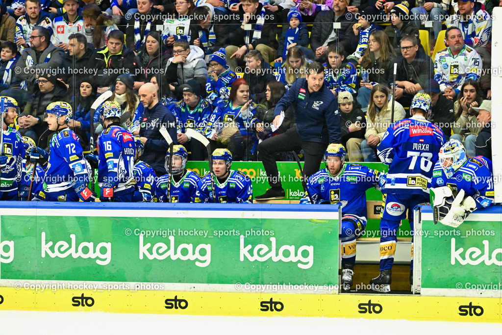 EC VSV vs. HC Bozen 16.2.2024 | EC VSV Spielerbank, Tormancoach EC VSV Patrick Machreich, Headcoach EC VSV Marcel Rodman, EC VSV vs. HC Bozen 16.2.2024, EC VSV vs. HC Bozen 16.2.2024 am 16.02.2024 in Villach (Stadthalle Villach), Austria, (Photo by Bernd Stefan)