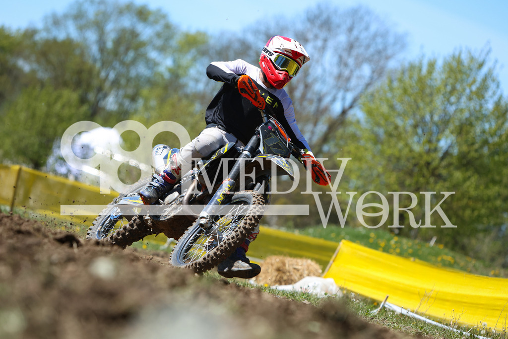 5E6A6358 | 989 MEDIAWORK