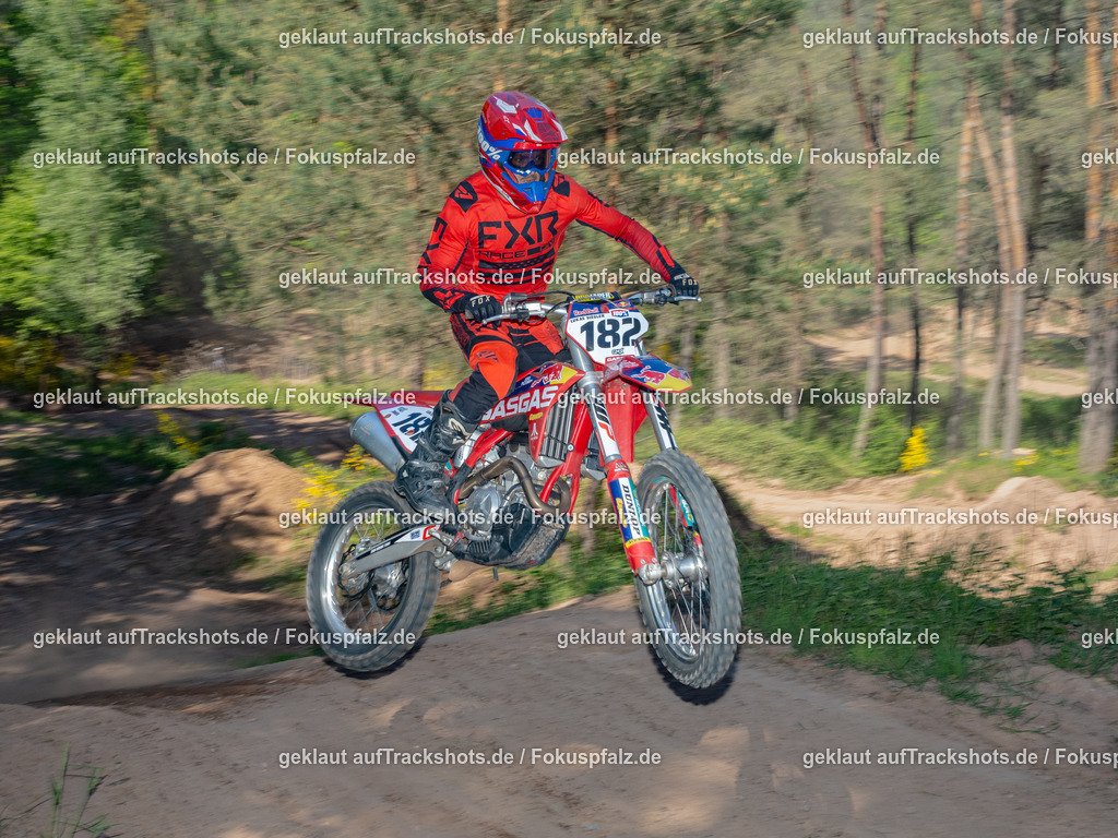 Fischbach-319 | Trackshots.de / Fokuspfalz.de - Realisiert mit Pictrs.com