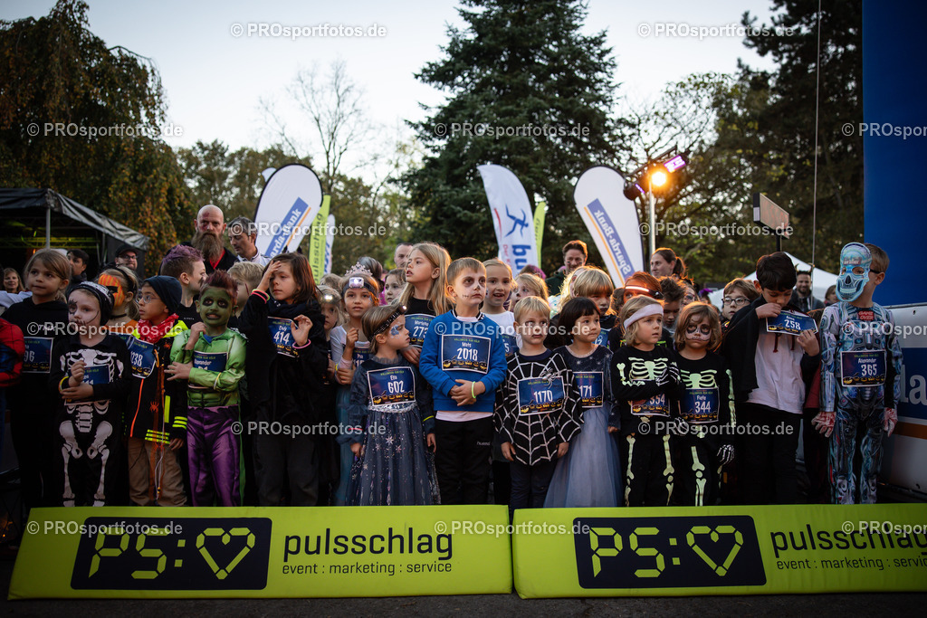 Halloween Run 2024 in Koeln, 31.10.2024 | Impressionen vom Halloween Run 2024 am 31.10.2024 in Koeln (Forstbotanischer Garten Rodenkirchen). Foto: BEAUTIFUL SPORTS/Axel Kohring