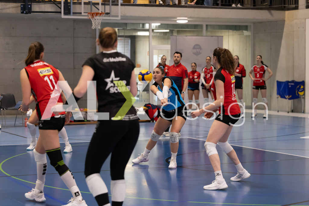 Volleyball I Frauen I Saison 2025-2026 I Volleyball NLA | Women I 1/4 Finals I  BIWI VFM - VC Kanti Schaffhausen I 01.03.2026 | 12 Isabella Loffreda (CH) (VC Kanti Schaffhausen) – Libera - Realisiert mit Pictrs.com