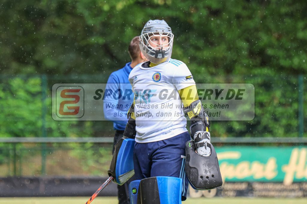 Raffelberg-Braunschweig-22 | Tina Weber (Eintracht Braunschweig #99), Club Raffelberg - Eintracht Braunschweig am 17.9.2022 in der Hockeyanlage Club Raffelberg, Duisburg