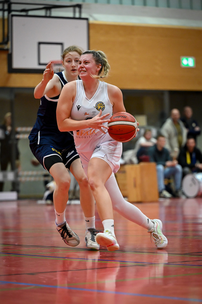 gml_087 | Fotos von Basketballspielen aus dem Raum NRW fotografiert von Gero Mueller-Laschet und Daniel Schaefer - Realisiert mit Pictrs.com
