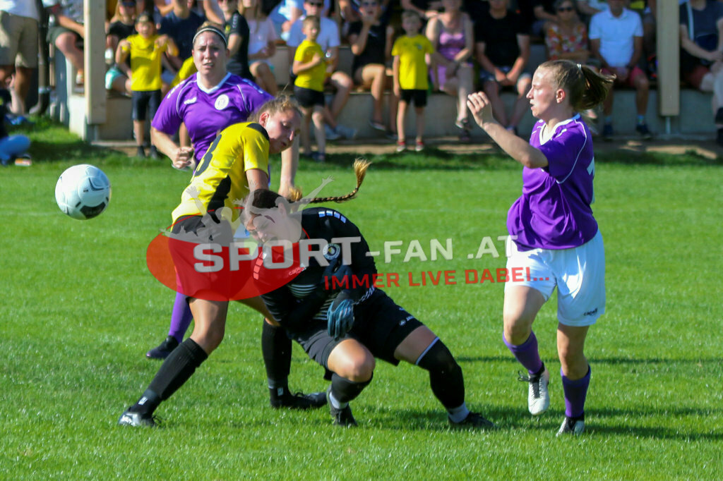 SV Oberglan Damen - Austria Klagenfurt |  ; SV Oberglan Damen - Austria Klagenfurt am 06.06.2022 in Oberglan
(Sportplatz), AUSTRIA, (Photo by Ernst Krawagner sport-fan.at) - Realisiert mit Pictrs.com