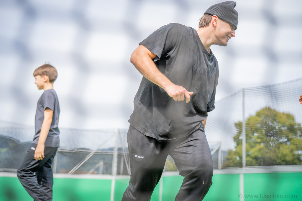 2025-09JP Hockey-Camp-Widnau-1379 | "Fussifoto.com – Ihr Ansprechpartner für hochwertige Fotografie! Entdecken Sie kreative Bilder und professionelle Dienstleistungen. Kontaktieren Sie uns für Ihre Projekte!"