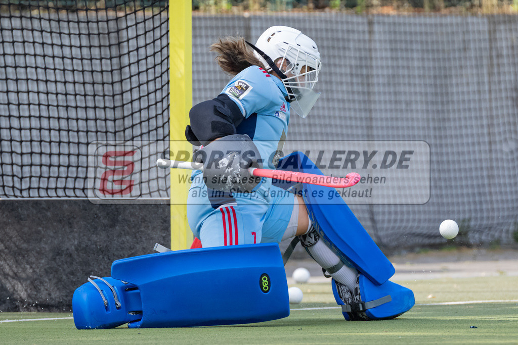 HK_20220903_109517 | 1. Bundesliga Damen Düsseldorfer HC - Berliner HC am 3.9.2022 DHC Düsseldorf, Düsseldorf , Nathalie Kulbatzki ( Torfrau Düsseldorfer HC #1 )