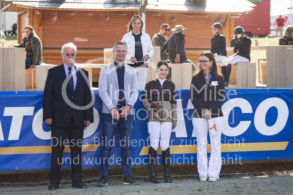 240714_BHO_M1-Spr-145 | Deine schönsten Turniermomente als professionelle Fotos! Entdecke hochwertige Pferdesport-Fotografie im Online-Shop. Jetzt Fotos finden & bestellen!