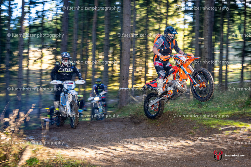 fuernholzer_251026-C1-89 | Fotografische Impressionen von der Red Stag Enduro Extreme by fuernholzer-photography.com. Endurosport in Österreich fotografisch festgehalten von fuernholzer. Auftragsfotografie für Private, Gewerbefotos und Industriefotografie. Eventfotografie, Sportfotografie und Motorsportfotografie. Anbieter von Fotoworkshops, Fototraining, fotografischen Vorträgen und Fotoseminaren.