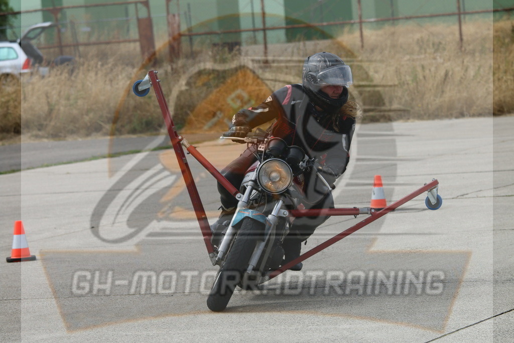 IMG_3527 | gh-motorradtraining-foto.de - Realisiert mit Pictrs.com