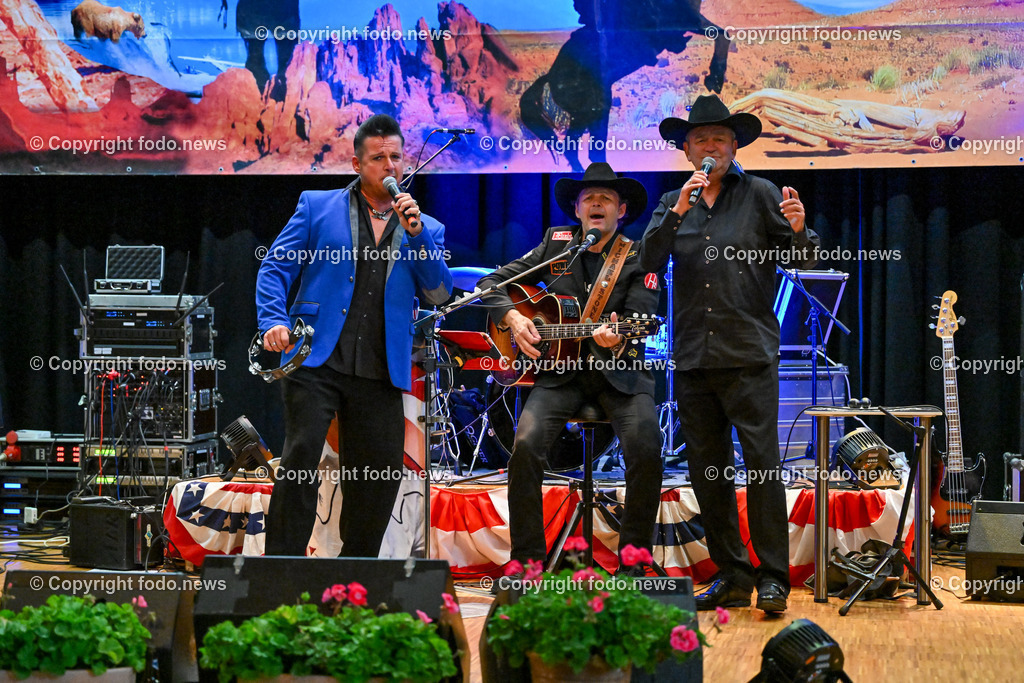 Kronstorf_ Pete Art and Band_ Herbert Prohaska_ 14.10.2023-9 | 14.10.2023, Kronstorf, AUT, Pete Art and Band im Bild Pete Art and Band, Herbert Prohaska und Michael Stone