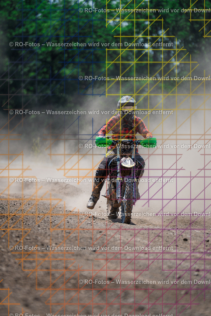 5 Lauf Schlüchtern IGE 2026-768 | Sportfotografie von RO-Fotos: Motorsport, Motocross, Enduro, Laufveranstaltungen und Triathlon. Professionelle Fotos von Sportlern und Events. - Realisiert mit Pictrs.com