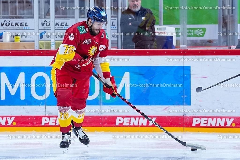 xYDRx19102501044 | 19.10.2025, xydrx, Eishockey, DEL2, Düsseldorfer EG - EV Landshut, PSD Bank Dome Düsseldorf: Kevin Orendorz (Düsseldorfer EG #78)