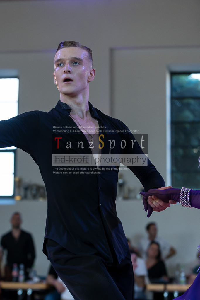 20240615_DM-HGR-Kombi_12273 | Tanzsportbilder, Standardtanz, Lateintanz, WDSF, DTV, LTVB, dancecomp, goc, hessen tanzt, blaues band der spree, walzer, tango, wiener walzer, slowfox, quickstepp, samba, rumba, cha-cha-cha, paso doble. jive, hd-kroft photography, turniertanzsport