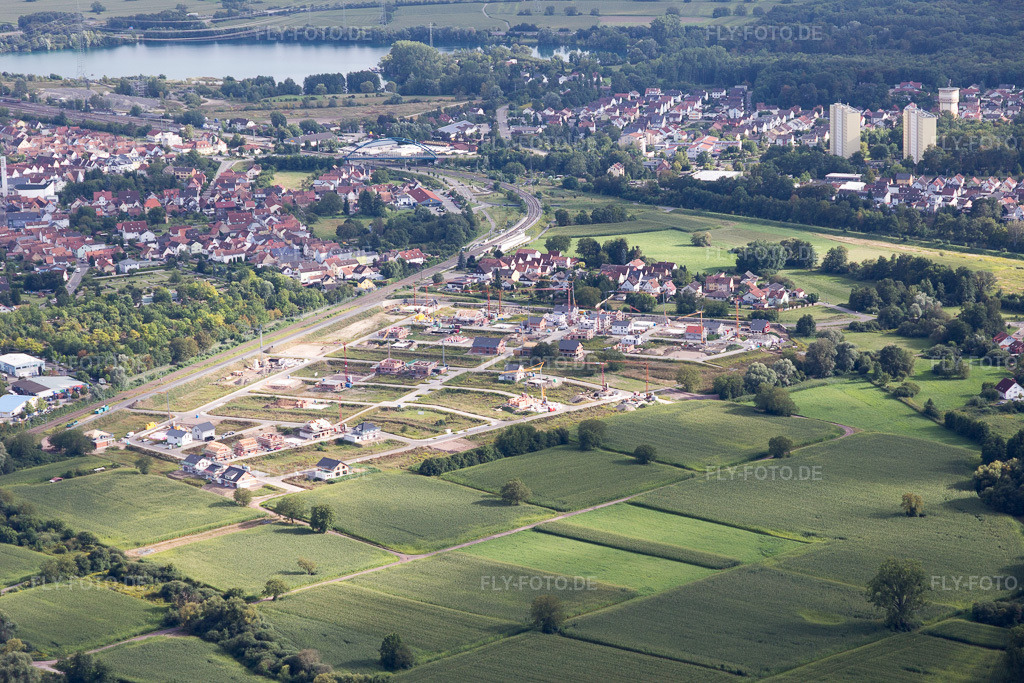 Luftbild: Wörth am Rhein, Neubaugebiet in Wörth am Rhein im Bundesland Rheinland-Pfalz in Deutschland. Foto: IMG_093359.jpg vom 22.08.2016 durch Werner Riehm/FLY-FOTO.de