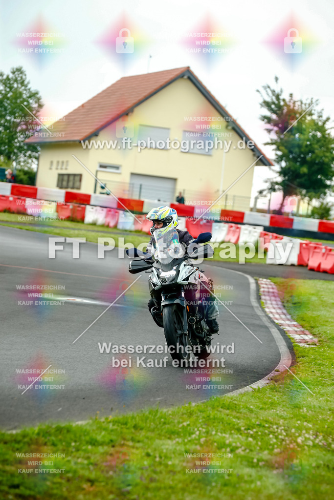 VBK-4034 | Hier findet Ihr Bilder von Touristenfahrten auf der Nürburgring Nordschleife oder von anderen Veranstaltungen die ich besucht habe. Viel Spass beim Durch Schauen 